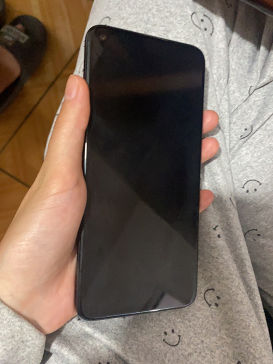 华为nova4屏幕总成带边框200块钱包邮