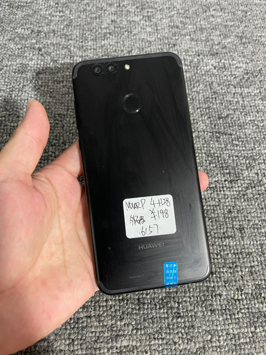 华为Nova2Plus，4+128内存，全...