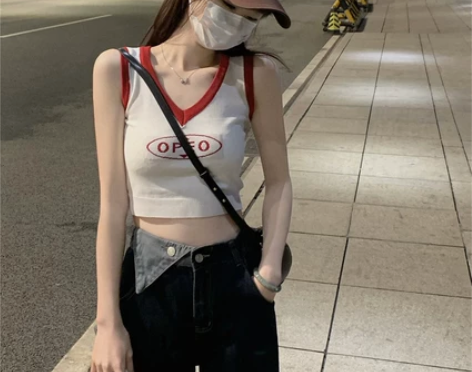 内穿ins超火小吊带背心女设计感小众外穿美...