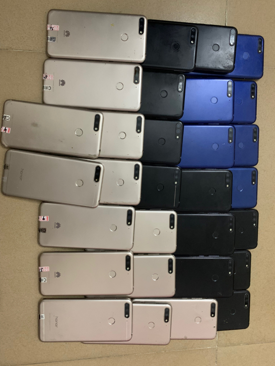 华为畅享8e 标准版 3+32全网通4g