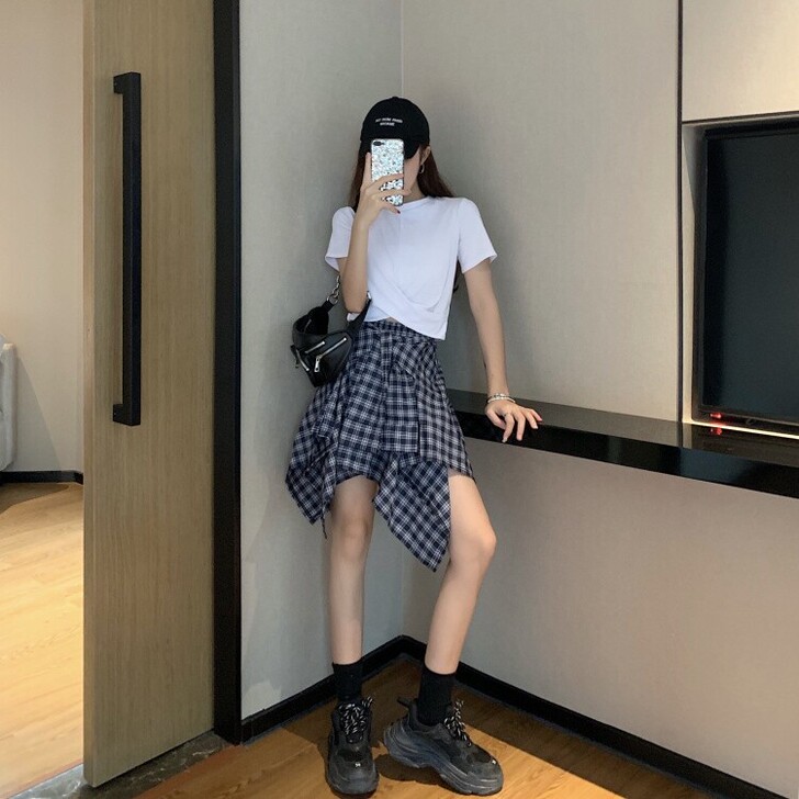 不规则半身裙2018夏季新款格子裙高腰学生...