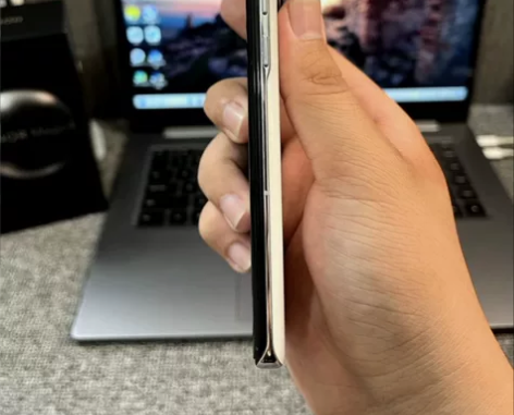 荣耀magic4,8+256,白色,8月份...