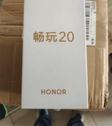 出荣耀畅玩20手机，4+128GB，颜色只...