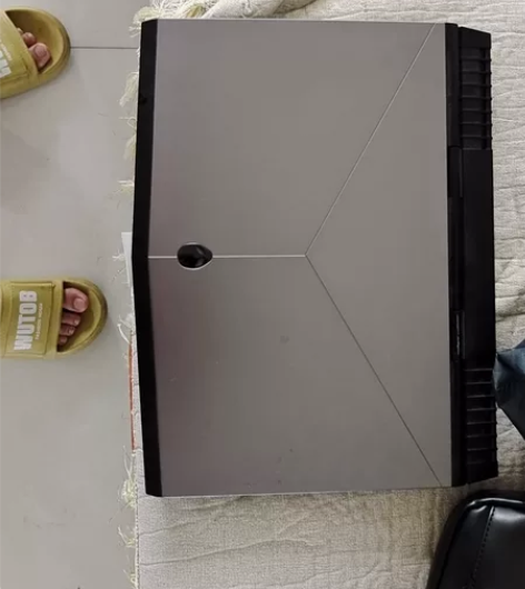 外星人笔记本 感兴趣的话点“我想要”和我私...
