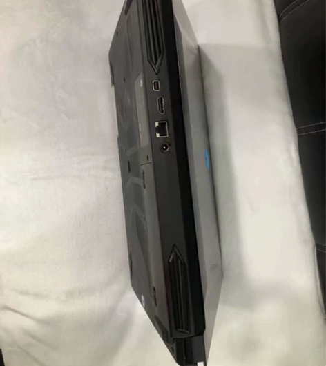 雷神911 ME笔记本  i7–9代处理器...