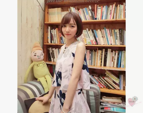 内个牌子 超人气爆款 水原希子着南国风花朵...