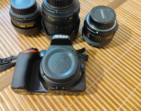 尼康D5600入门单反，18年12月购于京...