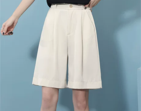 【两件包邮】白色大码西装短裤冰丝垂感西装短...