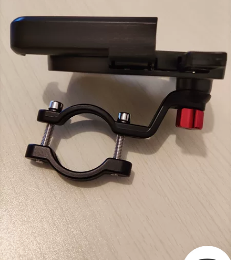 车把款手机导航支架，全新未使用。买来拆开后...