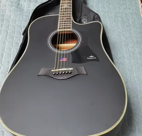 出售吉他，没用过几次！几乎全新 感兴趣的话...