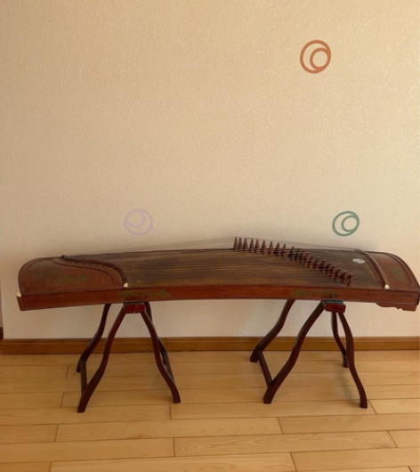 古筝 99新 无磕碰 感兴趣的话点“我想要...