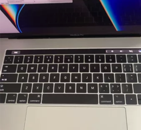 ?MacBook Pro 15寸2017年...