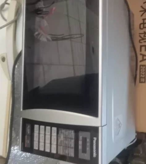 松下微波炉，功能全好有需要的请 感兴趣的话...