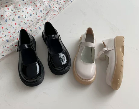 单鞋女2021新款夏季玛丽珍鞋日系jk软妹...