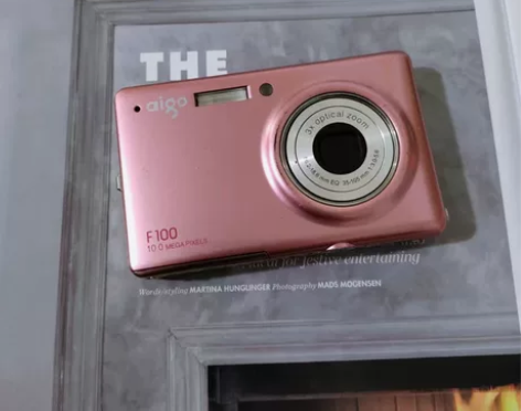 爱国者F100，樱花粉功能完好，1000w...