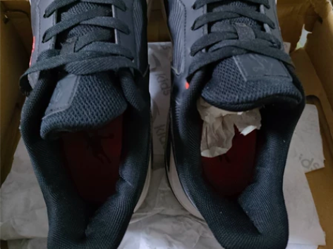 37码，乔丹春秋鞋 整理房屋，儿子穿小的鞋...