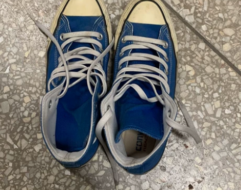 日本匡威converse宝蓝色有穿着痕迹 ...