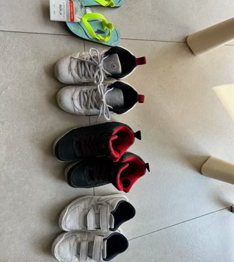 二手童鞋，小孩穿了一季就穿不了啦。便宜出掉...