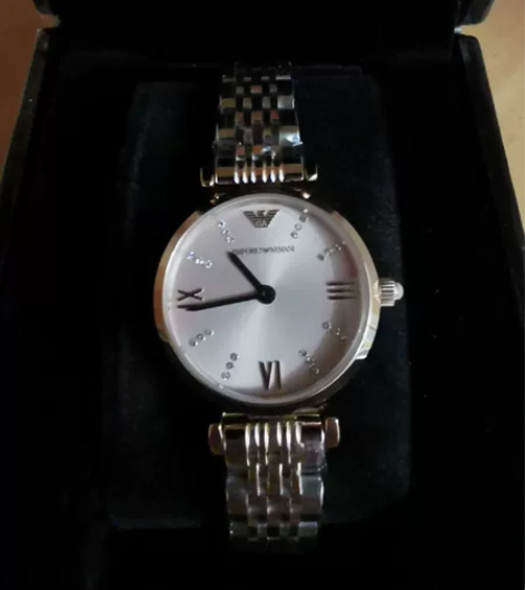 阿玛尼(Emporio Armani)满天...