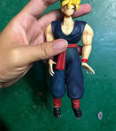 老玩具 七龙珠 孙悟空 头断 衣服是胶皮的...
