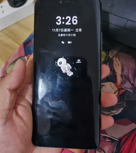 华为mate20pro，8+256，成色如...