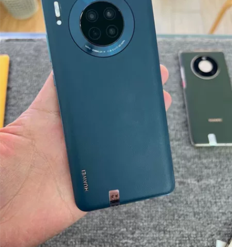 华为mate30 5G 8+128G  成...