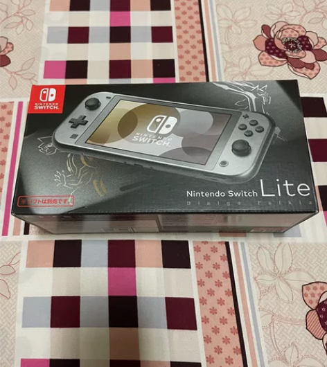 任天堂switch lite日版珍珠钻石限...