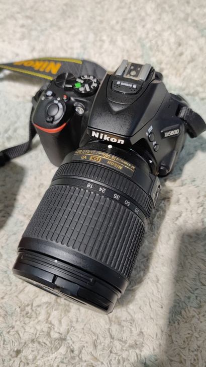 尼康D5600+18-140套机 极品成...