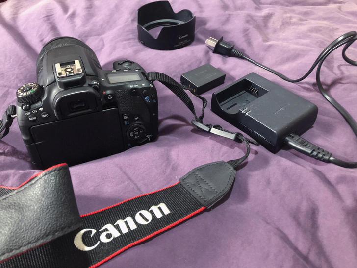 出一台佳能EOS 77DEFS 18-13...