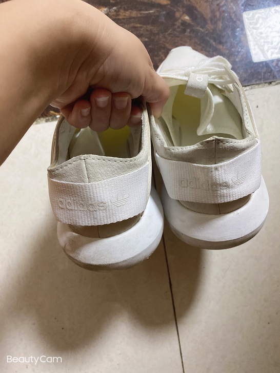 adidas 运动鞋。37码。 没洗过，就...