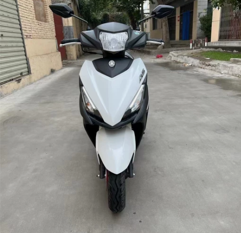 雅马哈福禧as125cc，成色九成新，发动...