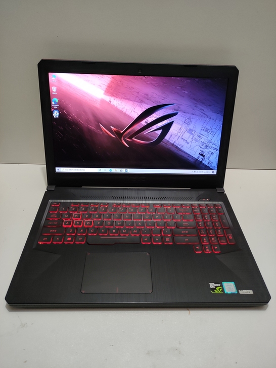华硕（ASUS）飞行堡垒5 15.6英寸游...