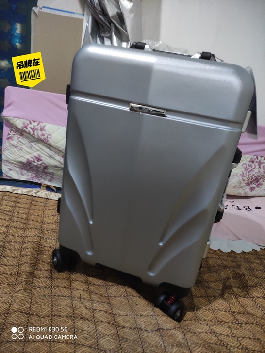 宾拉达网红拉杆箱行李箱男旅行箱女密码箱登机...