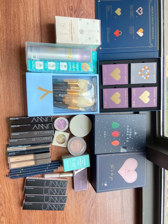 【特价清货】尔木萄眼影 unny眼线胶笔 ...