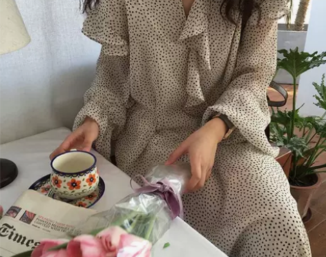 韩国东大门荷叶边v领雪纺褶皱宽松显瘦雪纺清...