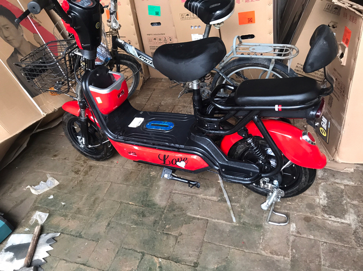 9成新的二手电动车！