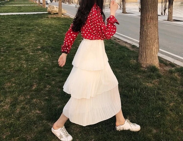 出一款全新半身蛋糕裙