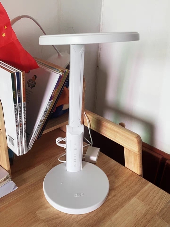 好视力台灯学习专用小学生儿童书桌保视力充电...