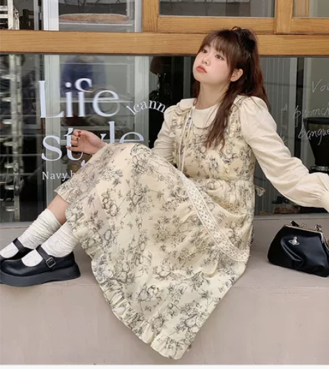 【秋日果实】浪漫复古印花大码连衣裙淡黄色娃...