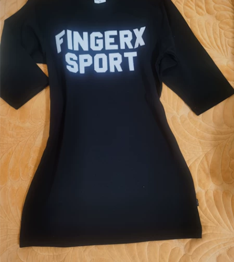 It.Fingercross 女生运动风短...