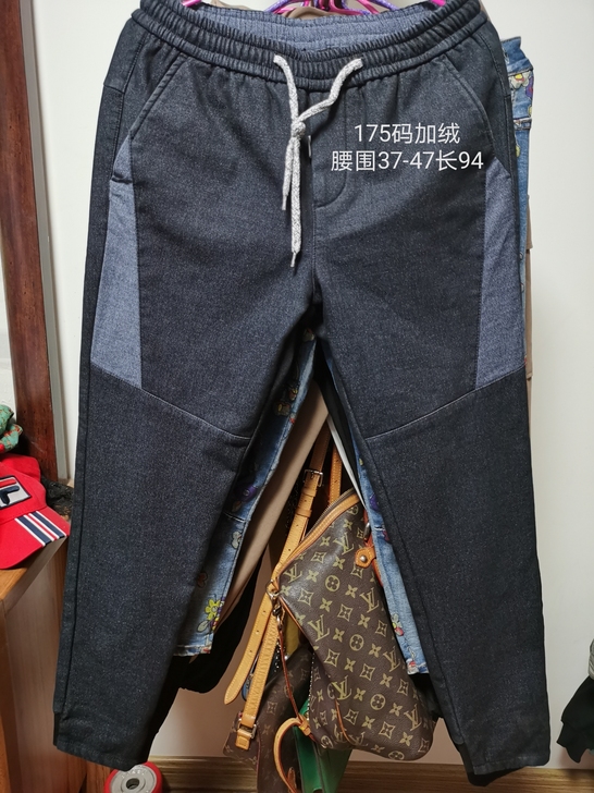 男款休闲裤,175码具体尺寸见图,裤子没穿...