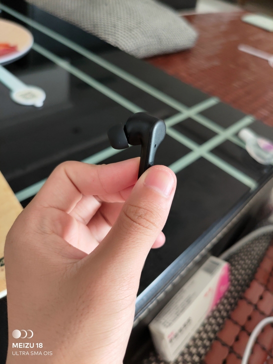 233621耳机右只，原配130现在只要8...