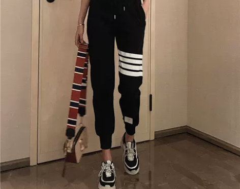 运动裤女薄款束脚休闲裤跑步卫裤春夏秋新款情...