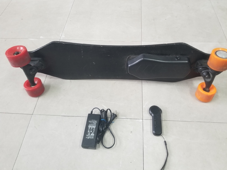 电动滑板无线遥控长板