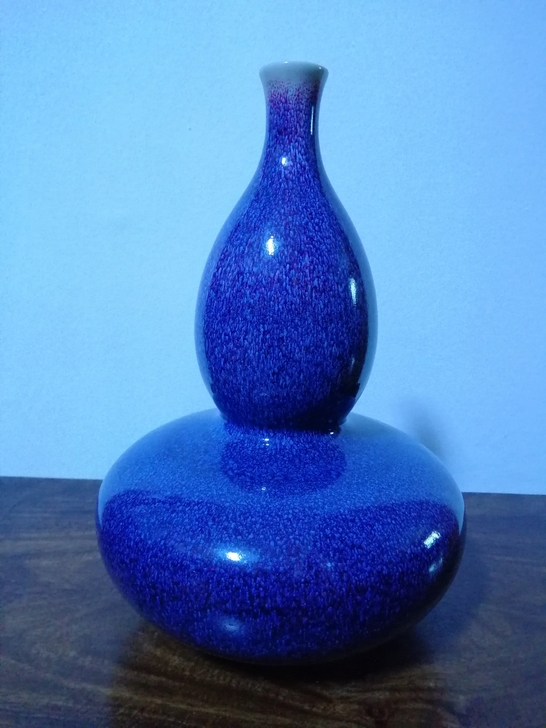 当代名家王现峰的作品，钧瓷葫芦瓶，窑变精美...