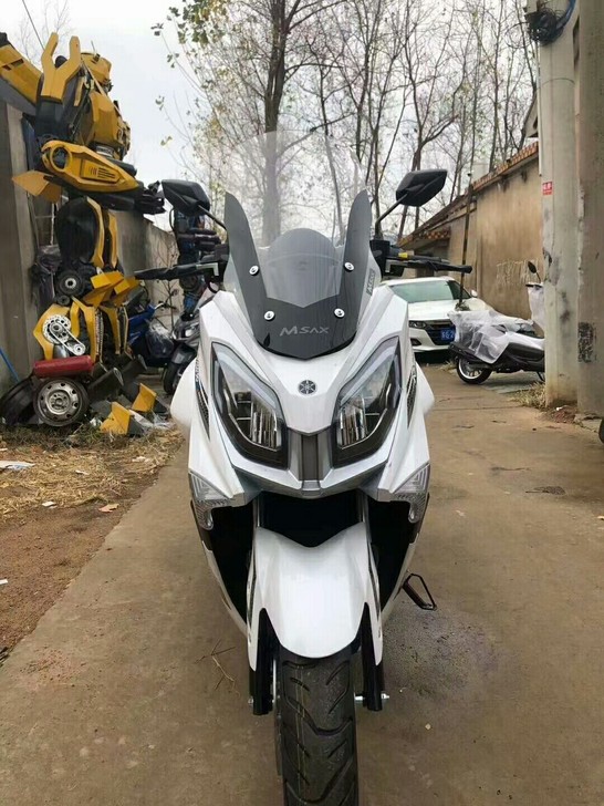 雅马哈铠甲勇士250CC二手踏板摩托车。国...