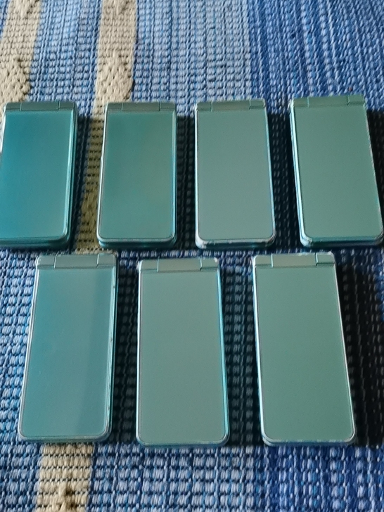 夏普601sh初音绿全新机器智能翻盖手机 ...