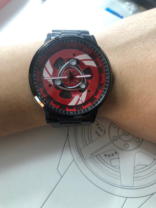 出售杜卡迪轮毂表气质表石英机芯,轮毂还可以转