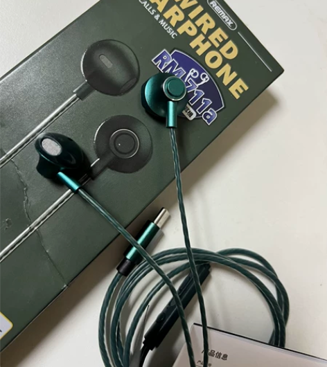 RM-711有线音乐游戏耳机硬头typec...