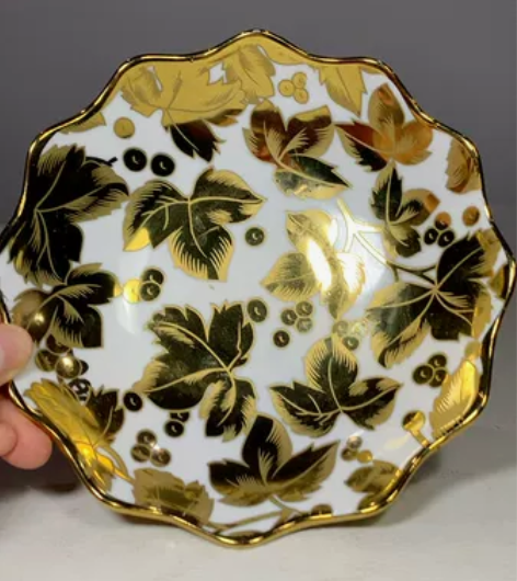 一个回流花篮盘，捷克带回来的，高度6cm，...